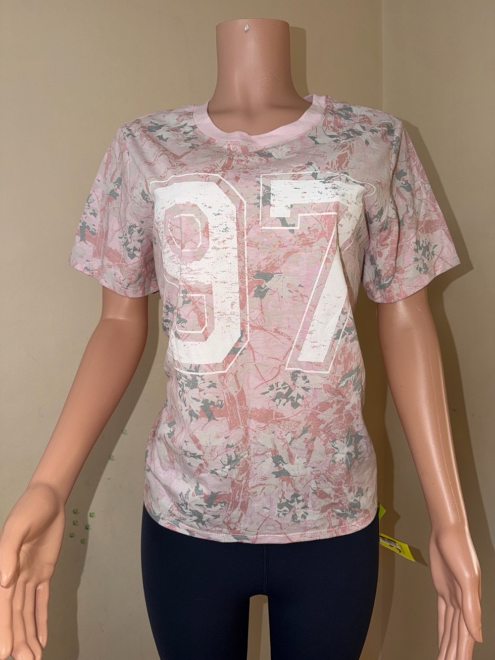 Zoe + Liv Light Pink Floral '97 Graphic Tee new without tag